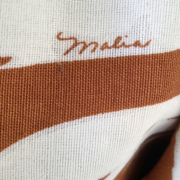 Elegant Tan Midi Dress - Picture 6 of 11